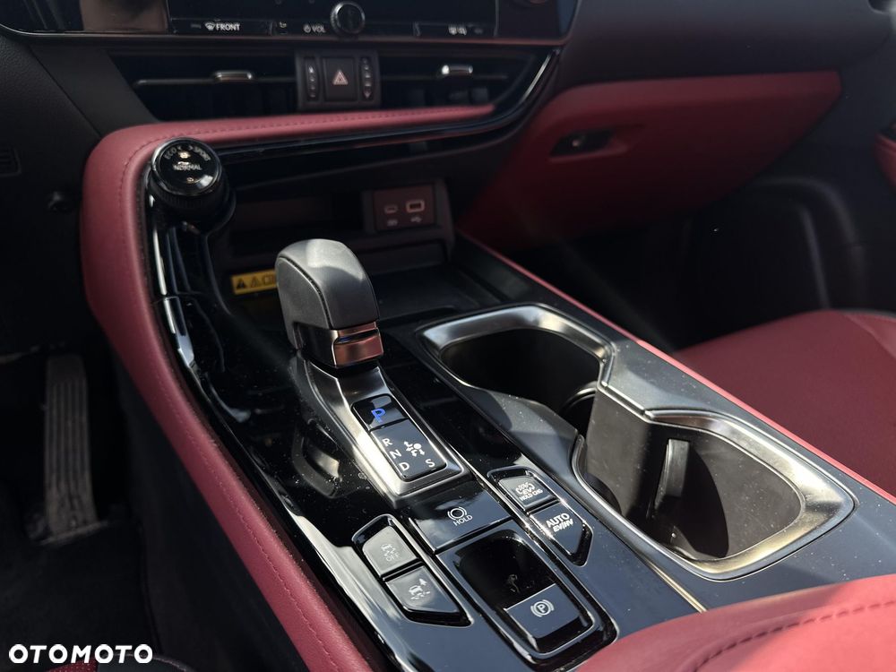 Lexus NX - 26