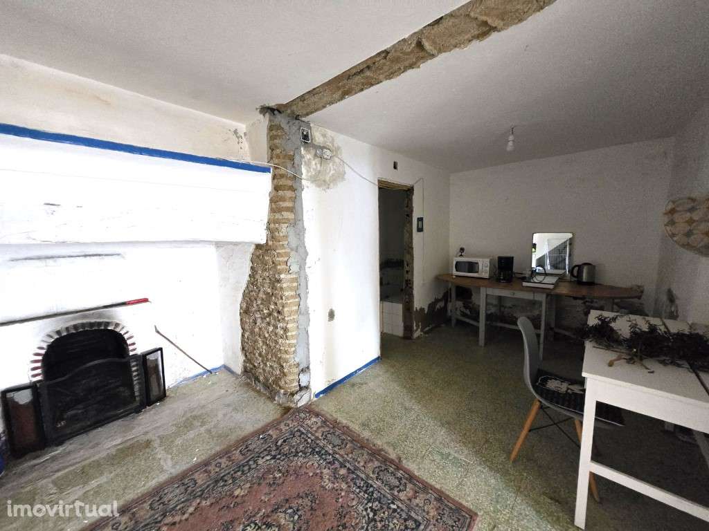 Moradia T2 com quintal de 247 m2 em Monte Juntos - Grande imagem: 2/12