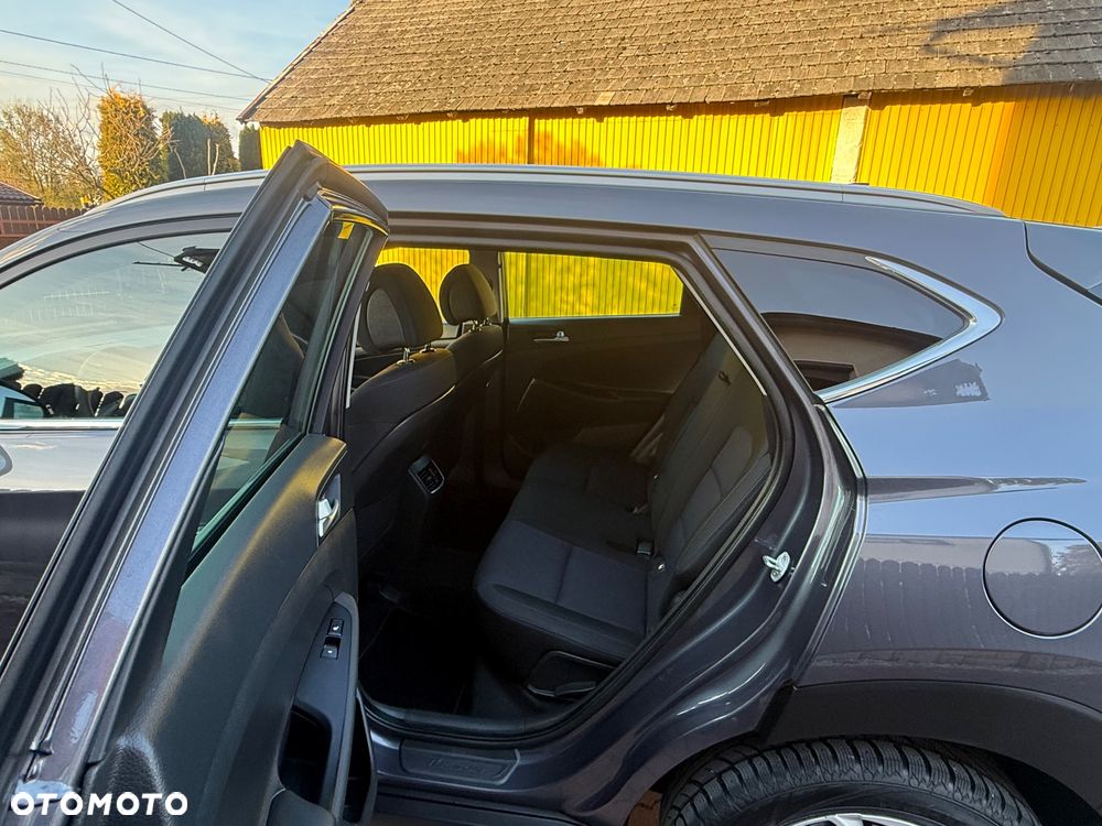 Hyundai Tucson 2.0 CRDi 4WD Automatik Passion Plus - 19