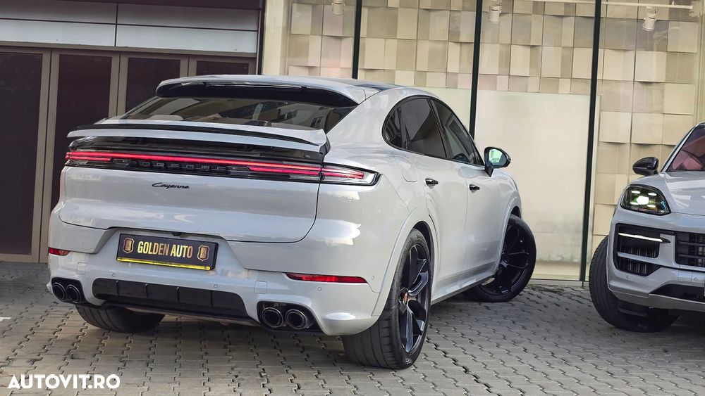 Porsche Cayenne Coupe - 5