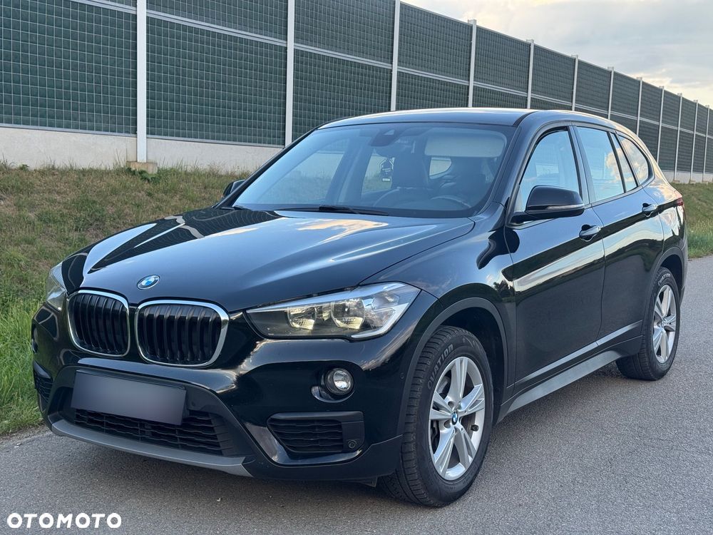 BMW X1 sDrive18d - 27