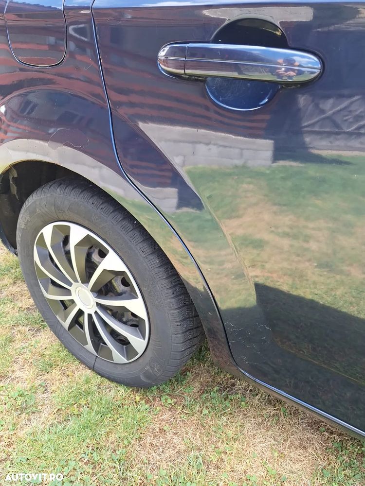 Ford Mondeo Turnier 2.0 TDCi Trend - 6