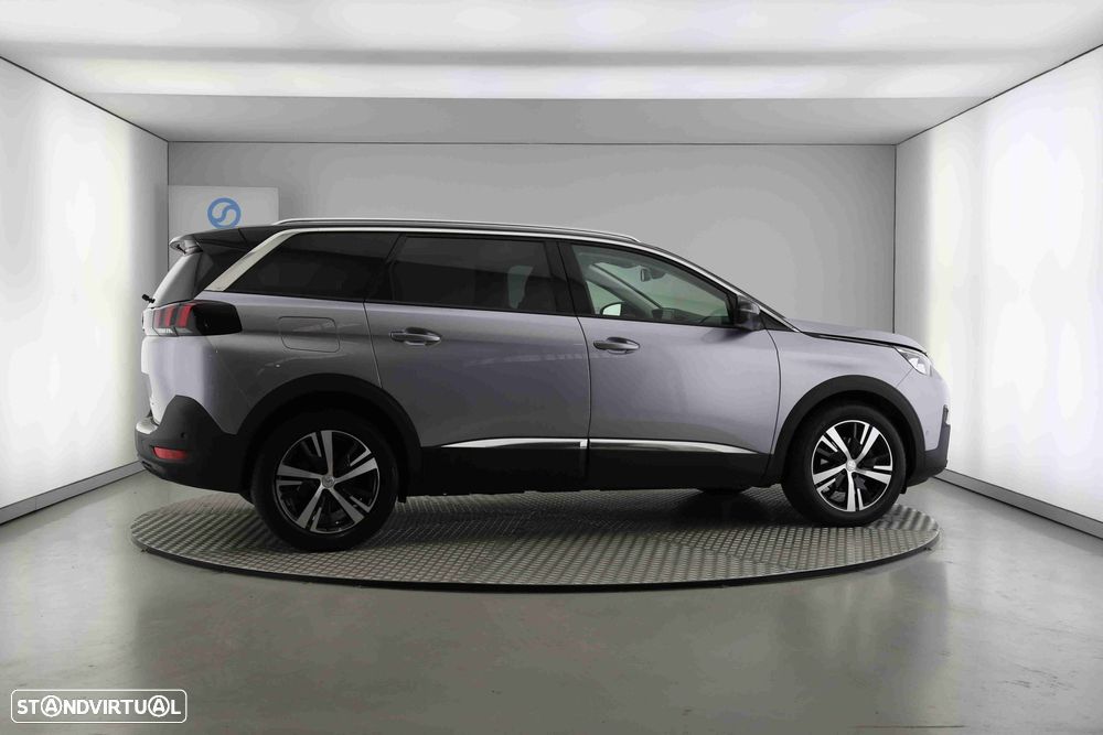 Peugeot 5008 1.5 BlueHDi Allure EAT8 - 3