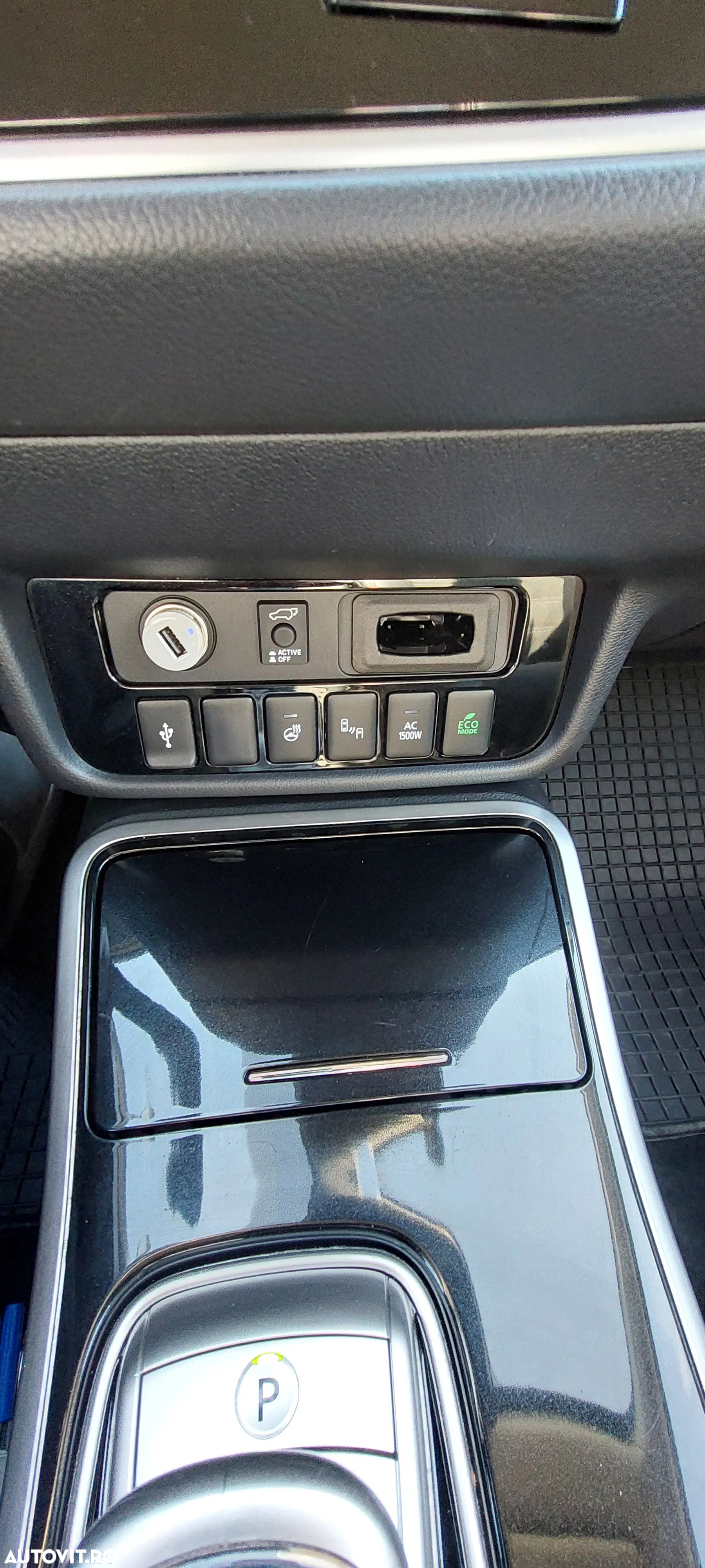 Mitsubishi Outlander PHEV 2.4 L 4X4 Instyle+ - 3