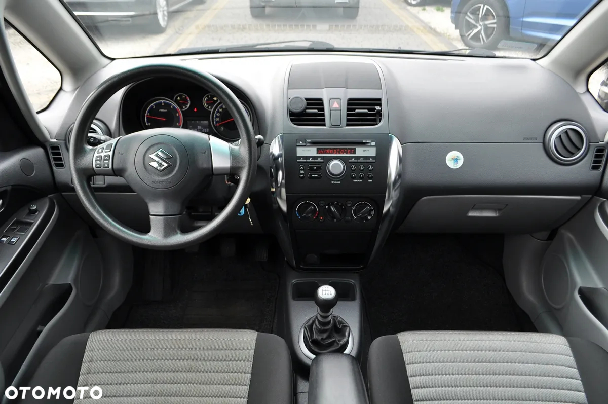 Suzuki SX4 2.0 DDiS 4x2 Comfort - 15