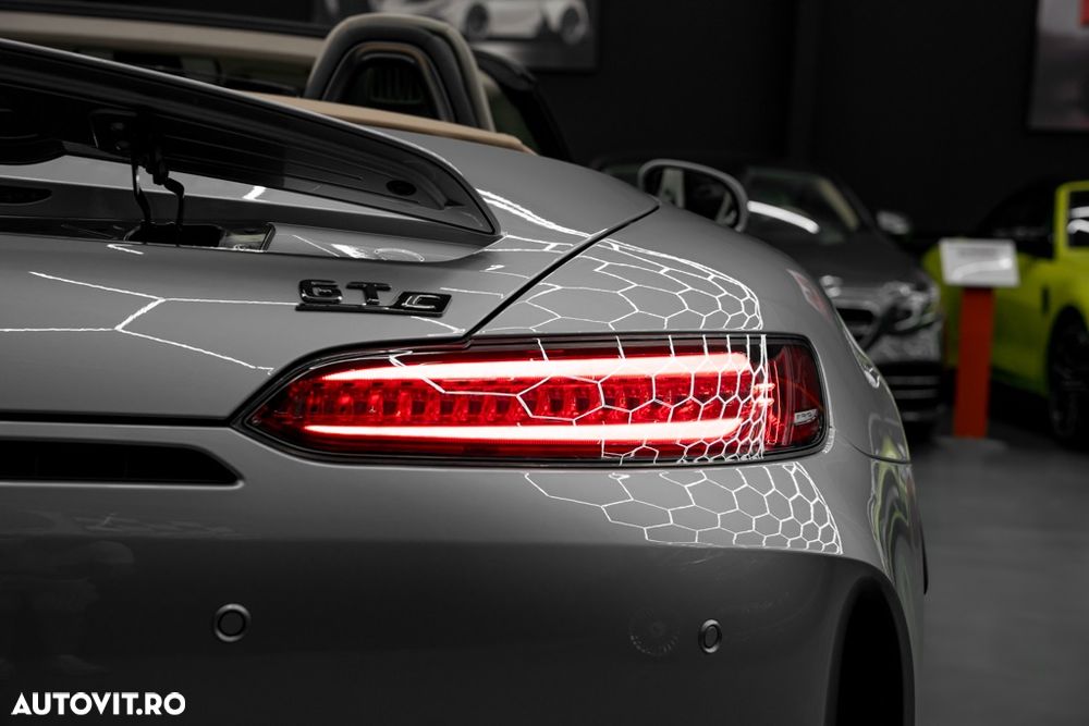 Mercedes-Benz AMG GT C Roadster - 6