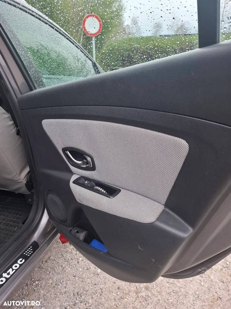 Renault Megane ENERGY dCi 110 Start & Stopp Paris - 24