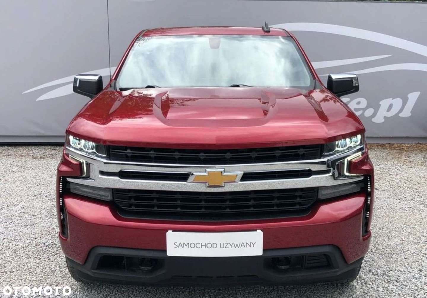 Chevrolet Silverado - 12