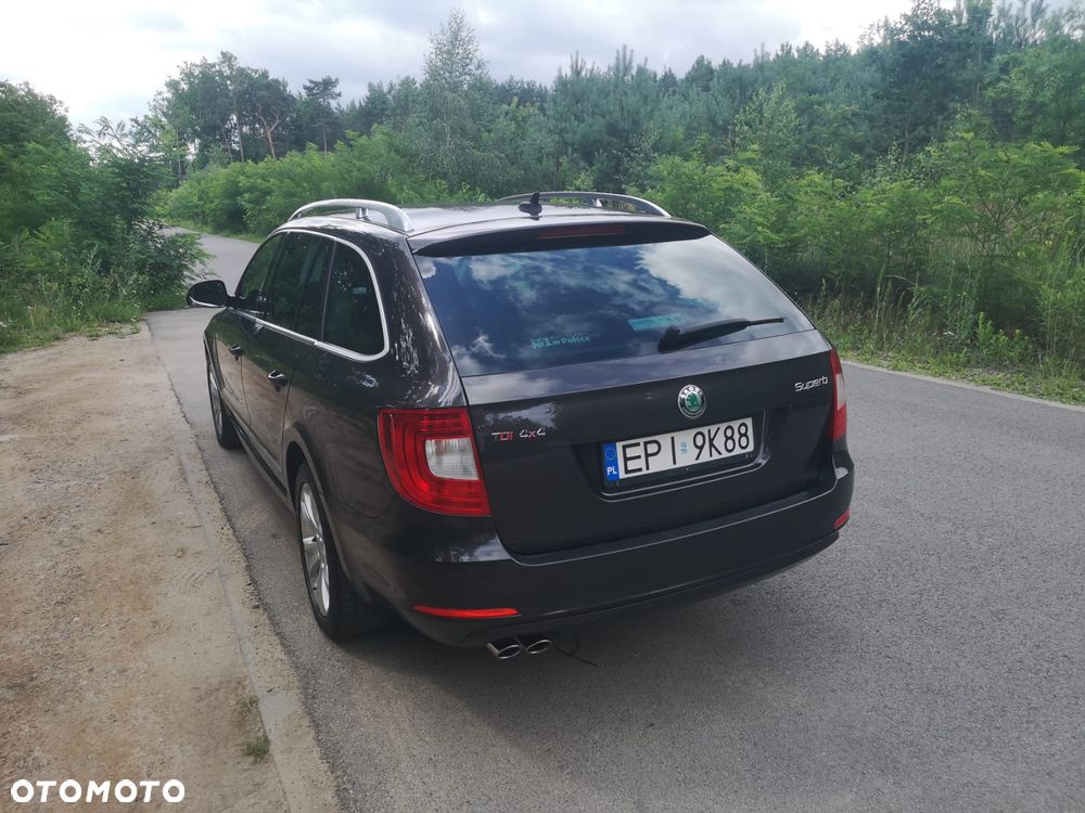 Skoda Superb 2.0 TDI 4x4 Comfort - 12