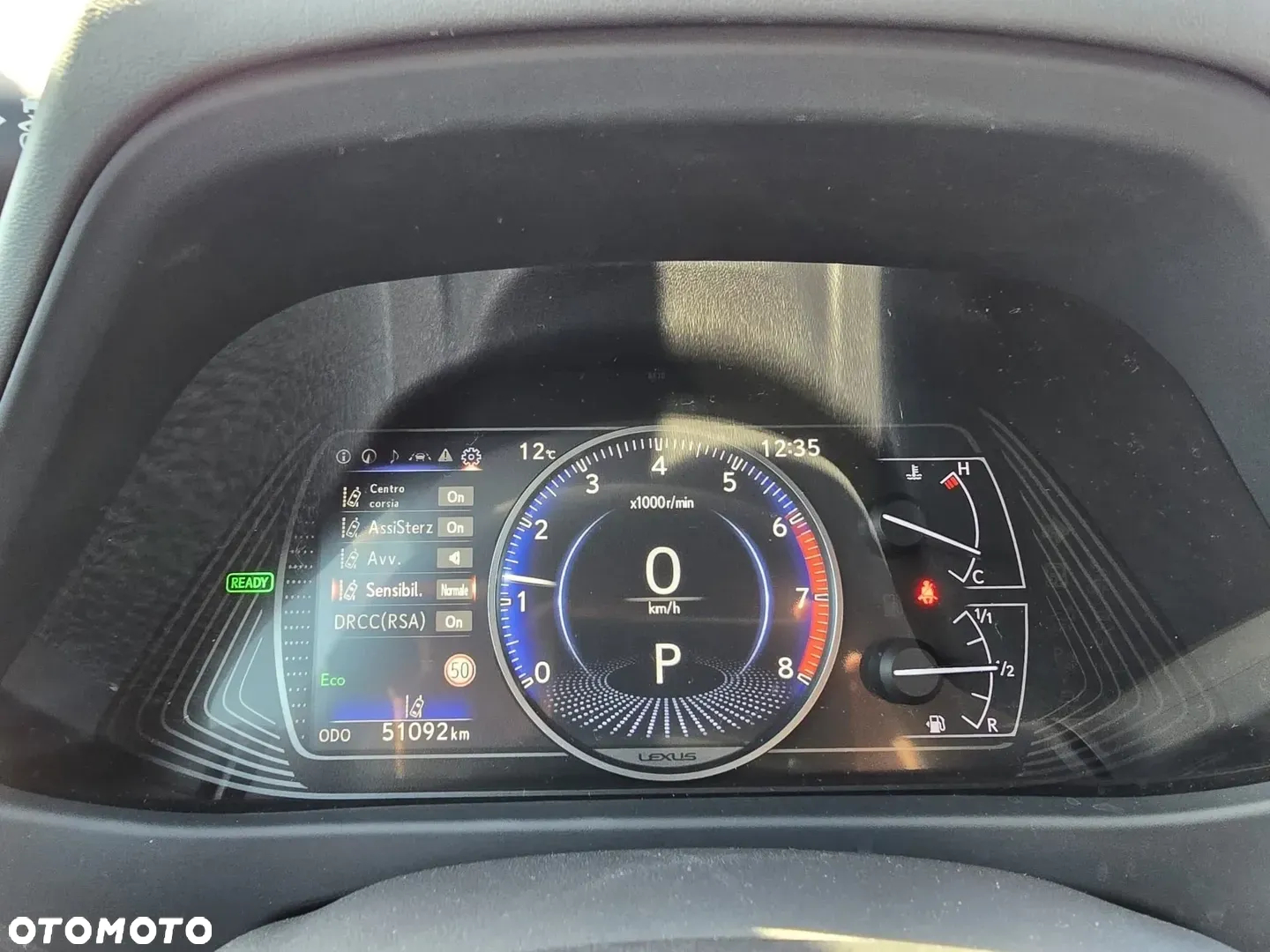 Lexus UX 250h Elegance 2WD - 10
