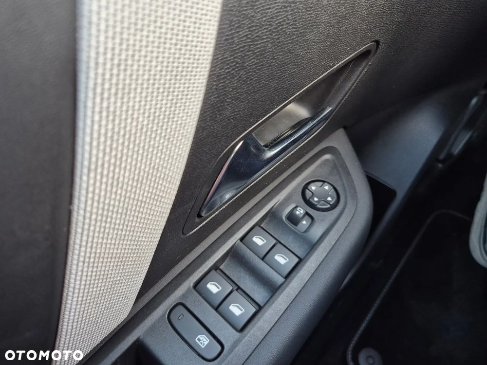 Citroën C4 1.2 PureTech Feel Pack S&S EAT8 - 16