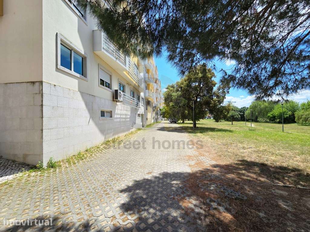 T3 Exclusivo no Montijo: Qualidade Superior e Conforto Moderno - Grande imagem: 2/60
