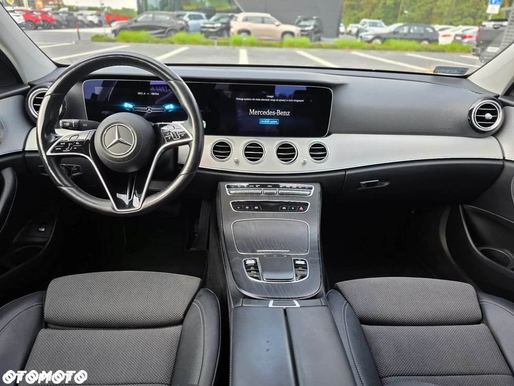 Mercedes-Benz Klasa E 200 d Exclusive - 18