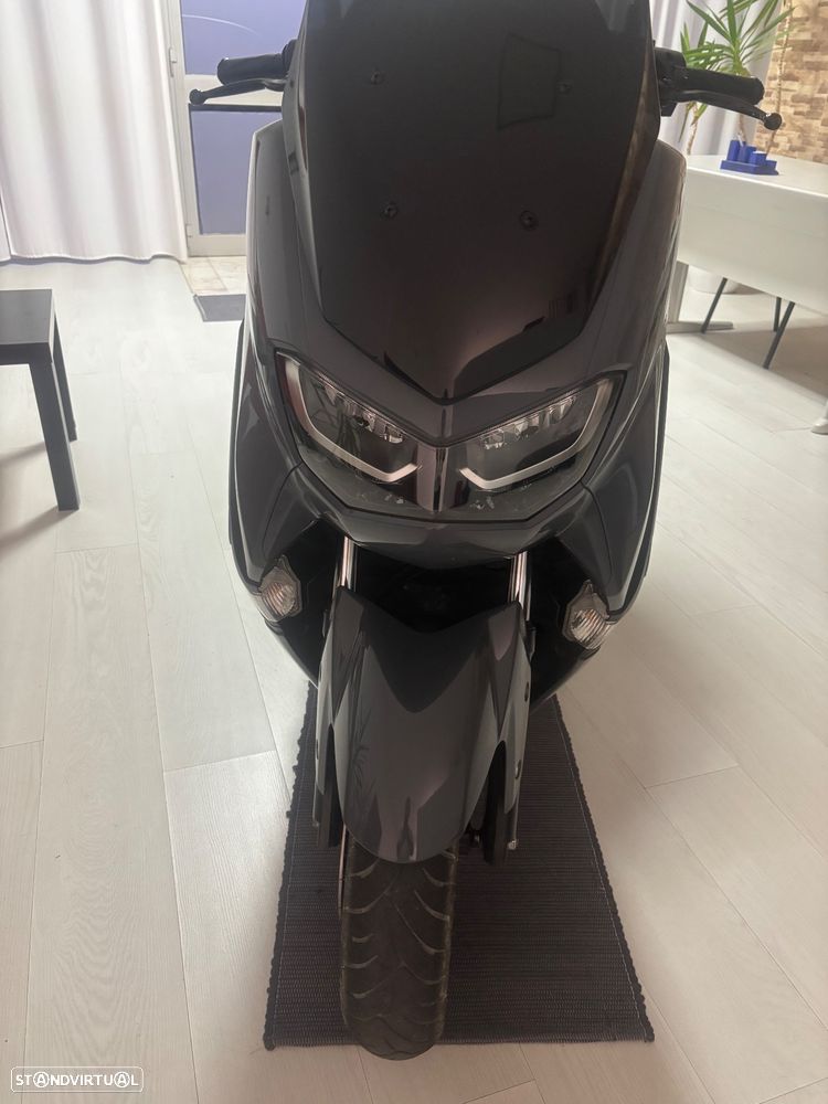 Yamaha NMAX - 7