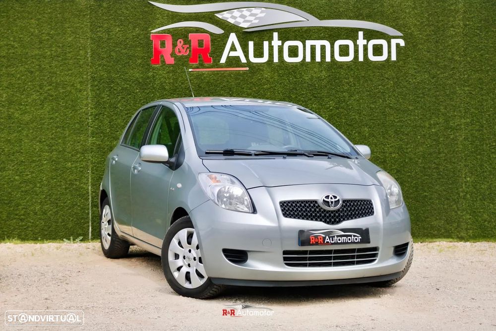 Toyota Yaris 1.4 D-4D Comfort+AC - 1