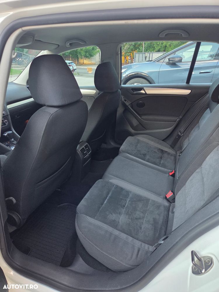 Volkswagen Golf 1.4 TSI DSG Style - 16