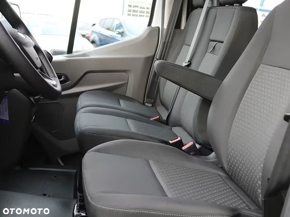 Ford transit Brygadowy Trend 2.0 EcoBlue 130KM LDT 6.2 M6 RWD 350 L4 - 9