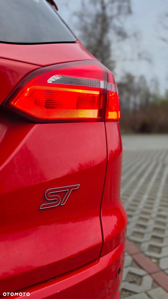 Ford Focus 2.0 TDCi ST - 5