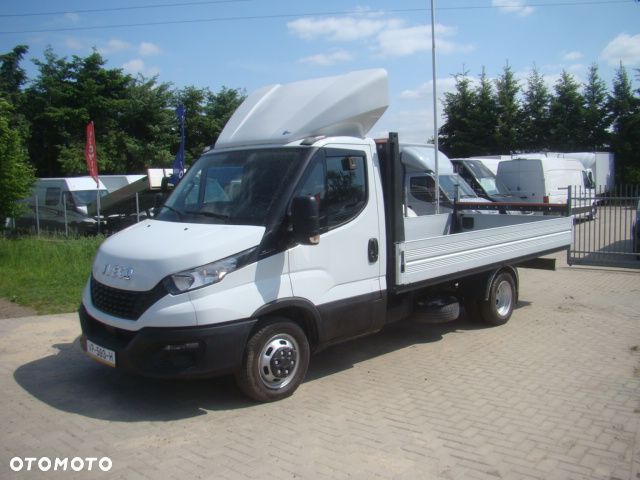 Iveco DAILY 35 C 15 3.5T 4.60M 3.5T NA HAKU CLIMATRONIC - 31