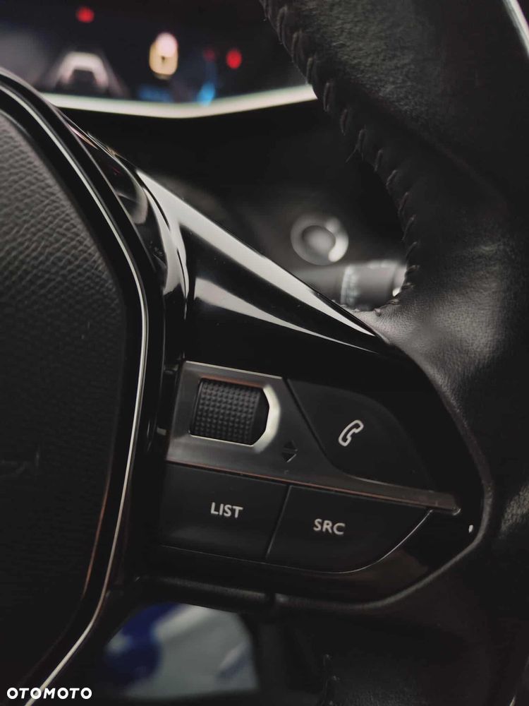 Peugeot 208 PureTech 110 Stop & Start Allure - 24