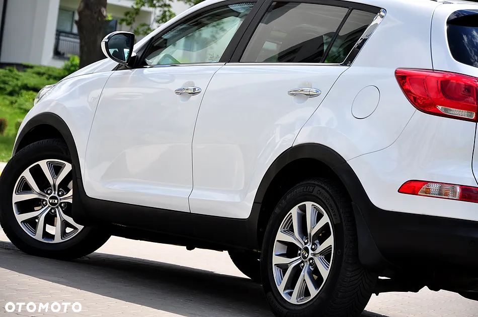 Kia Sportage 1.6 GDI 2WD DREAM-TEAM EDITION - 11