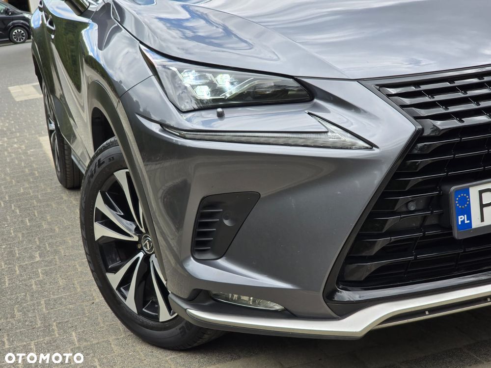Lexus NX 300h Prestige AWD - 15