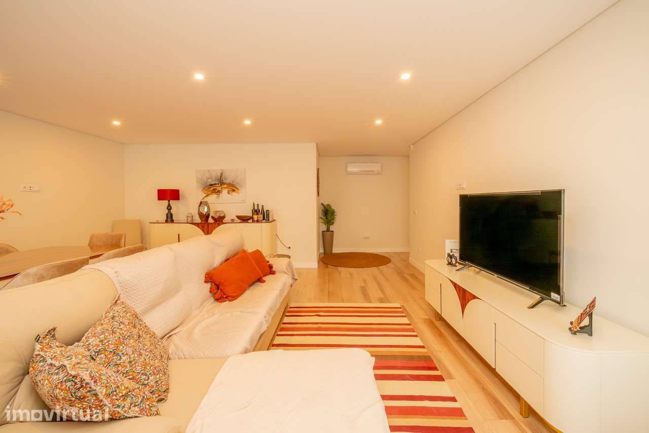 T3 como NOVO no CENTRO com garagem! - Grande imagem: 5/24