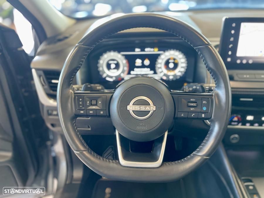 Nissan Qashqai 1.3 DIG-T N-Connecta LED Xtronic - 14