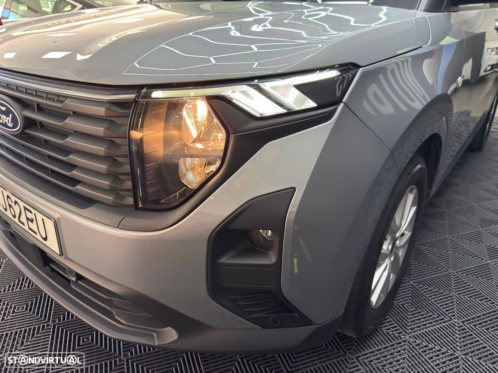 Ford Tourneo Courier 1.0 EcoBoost Titanium - 18