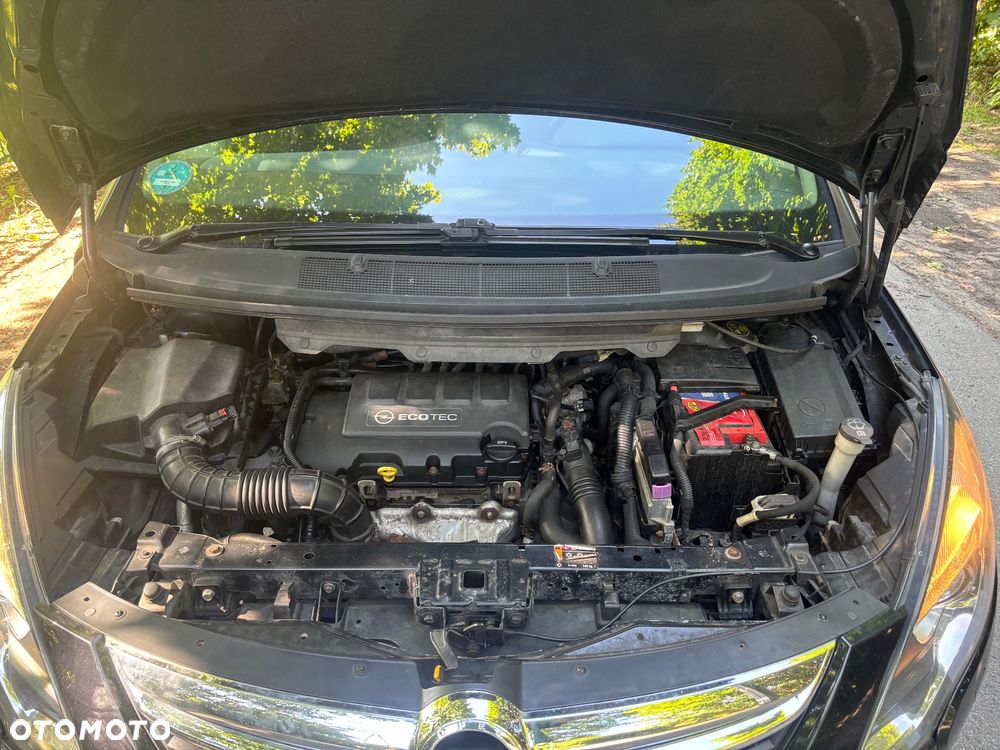 Opel Zafira - 11
