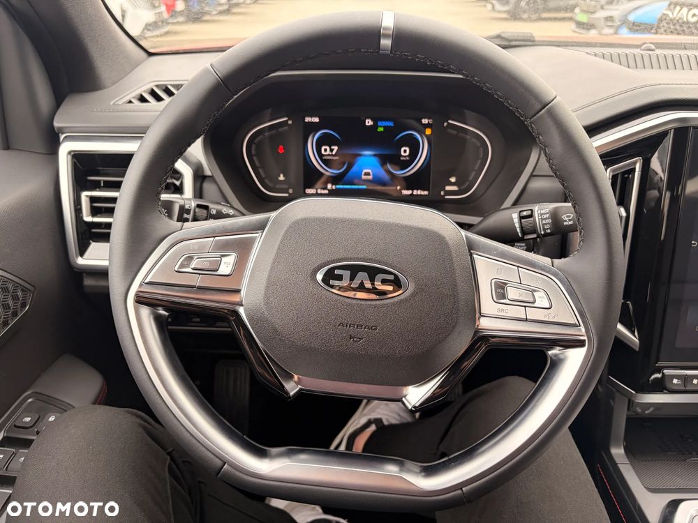 JAC T9 - 11