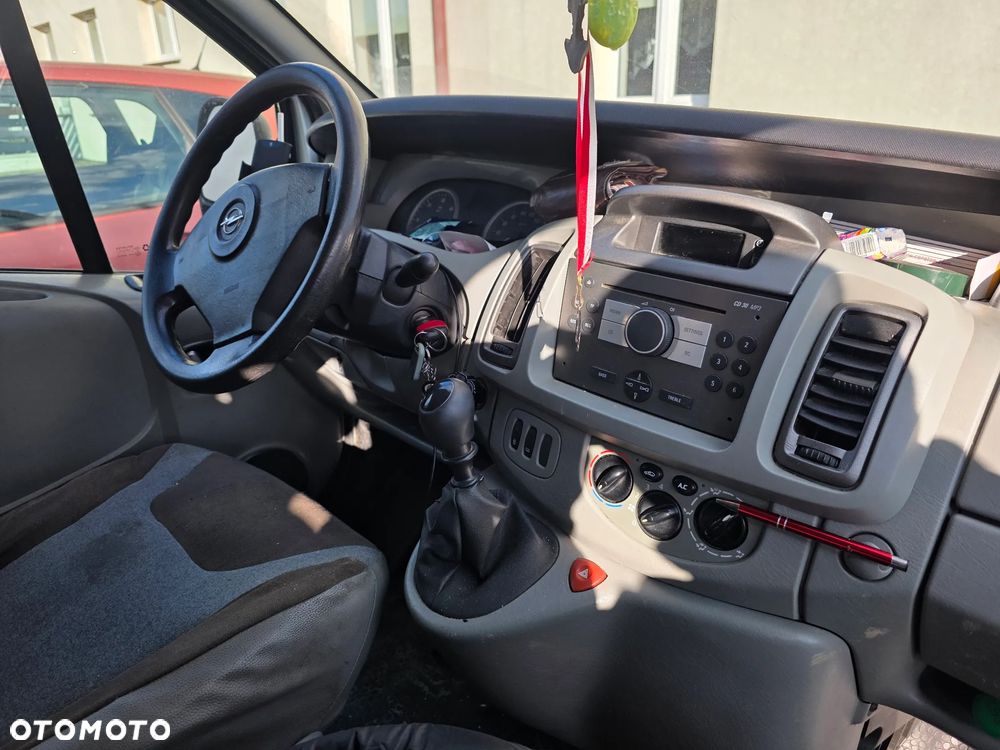 Opel Vivaro L1H1 2.9t - 9