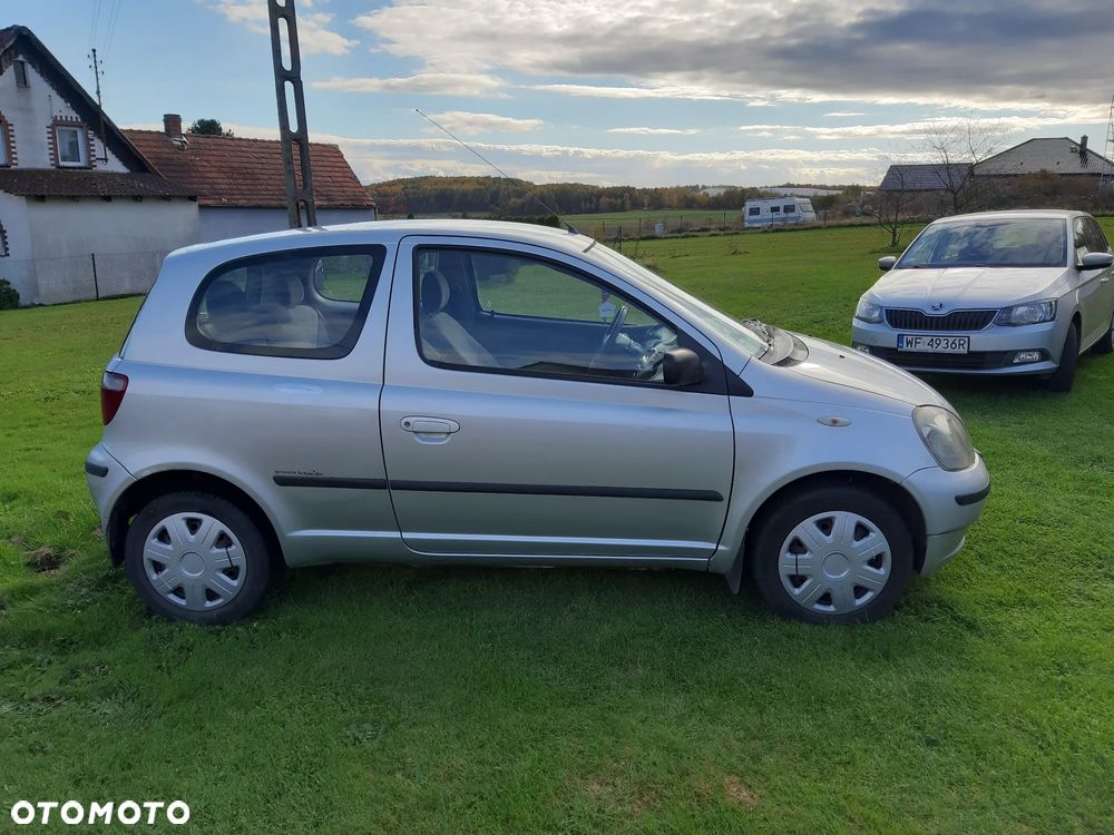 Toyota Yaris - 3