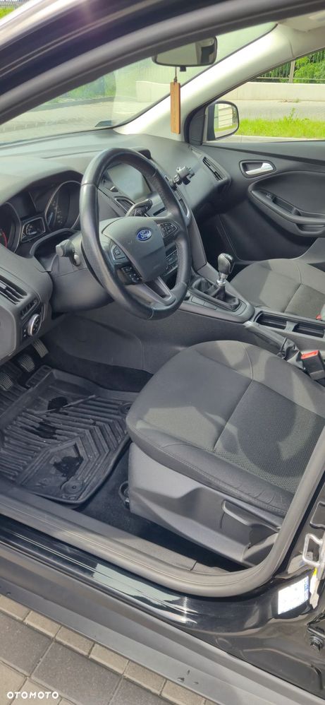 Ford Focus 1.5 TDCi DPF Start-Stopp-System Titanium - 19