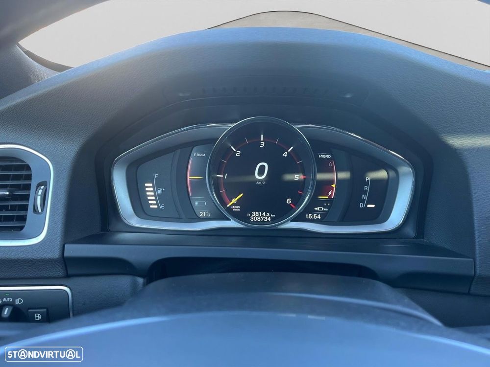 Volvo V60 D6 Twin Engine Geartronic RDesign - 18