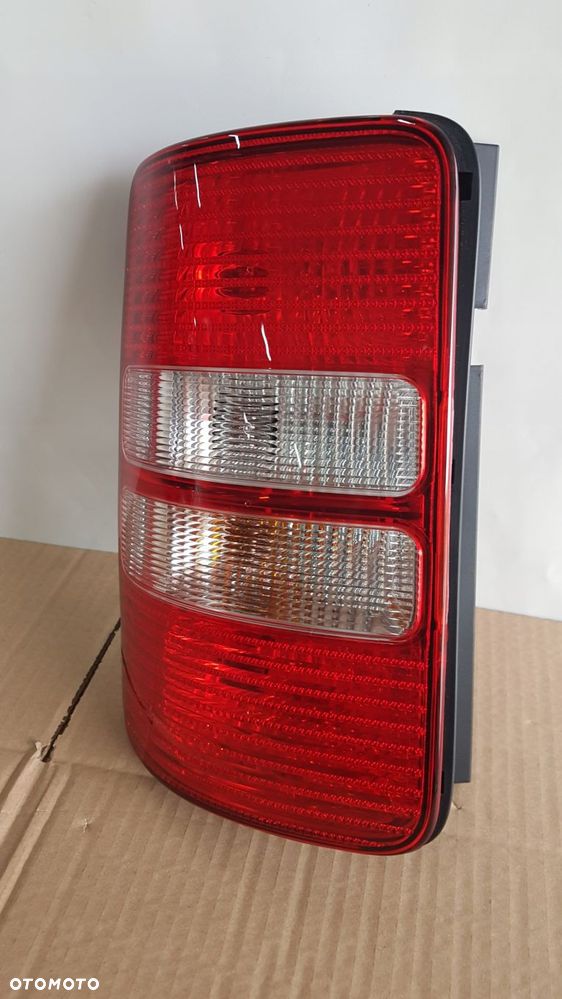 lampa tył lewa vw caddy iii 10-15 2k5945095 igła!! - 4