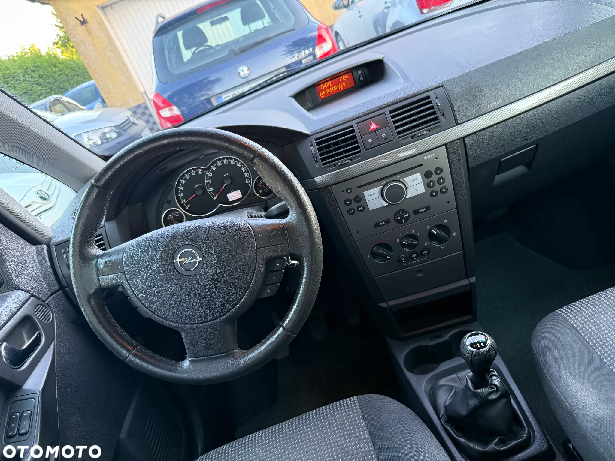 Opel Meriva - 23