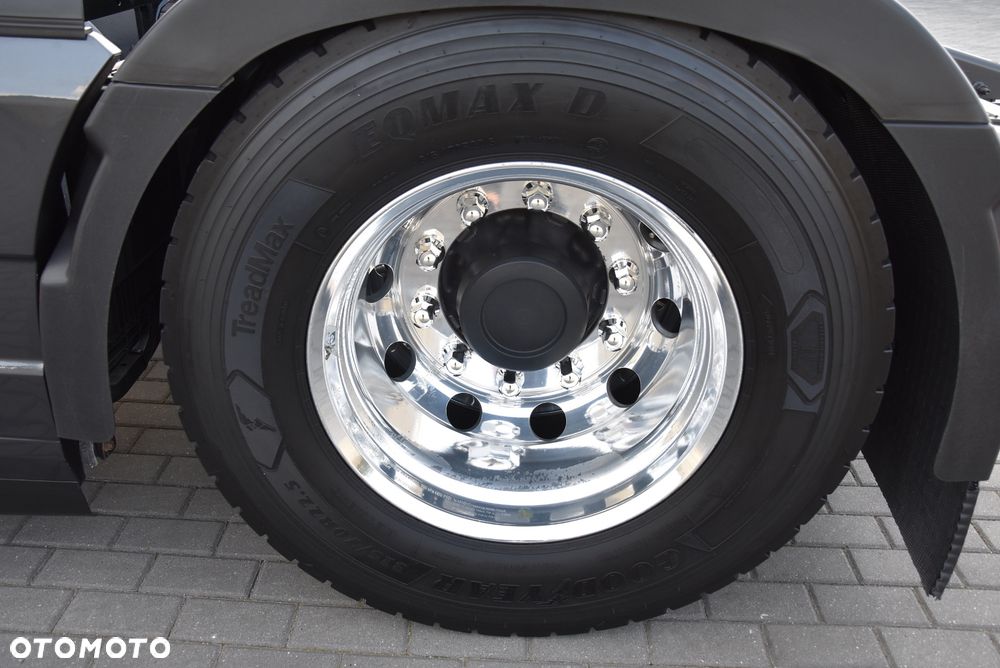 Volvo FH5 500 I-SAVE / GLOBETROTTER XL / FULL-LED / KLIMA POSTOJOWA / NAWIGACJA / KAMERY / TV / FULL OPCJA / LAKIER METALIC / ALUFELGI /SALON PL ! ! ! - 20