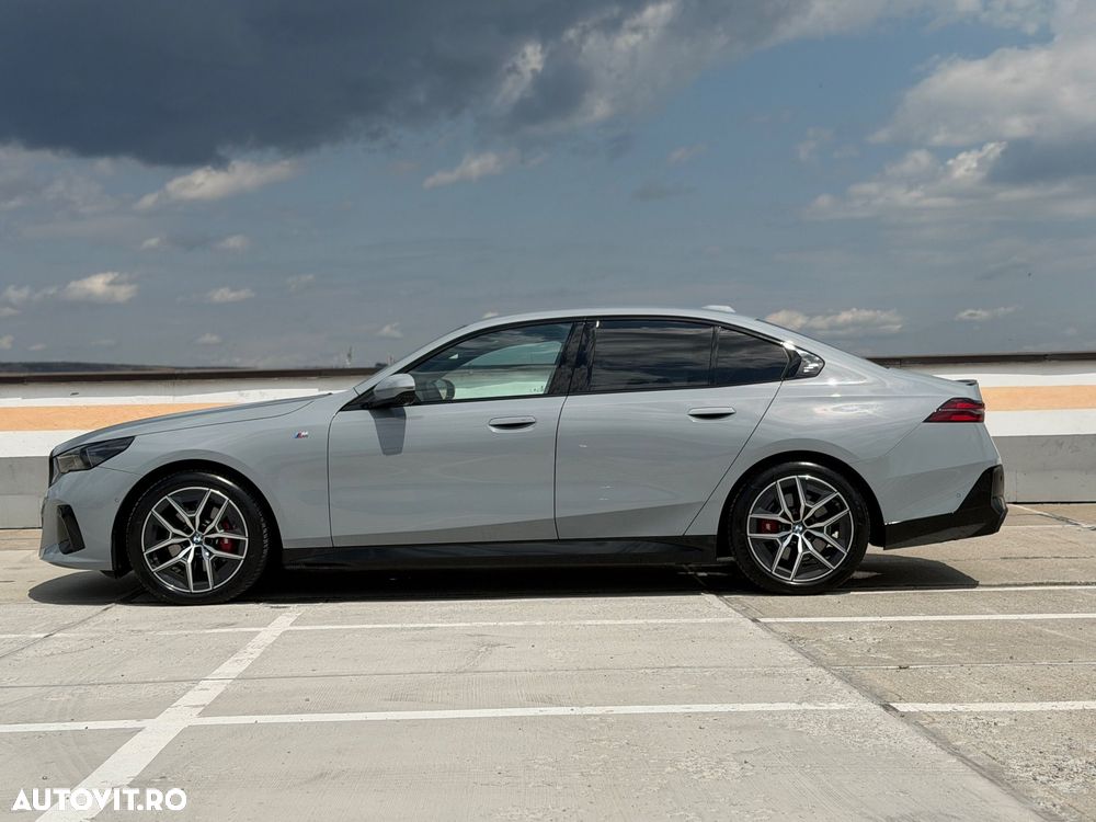 BMW Seria 5 520d AT MHEV - 16