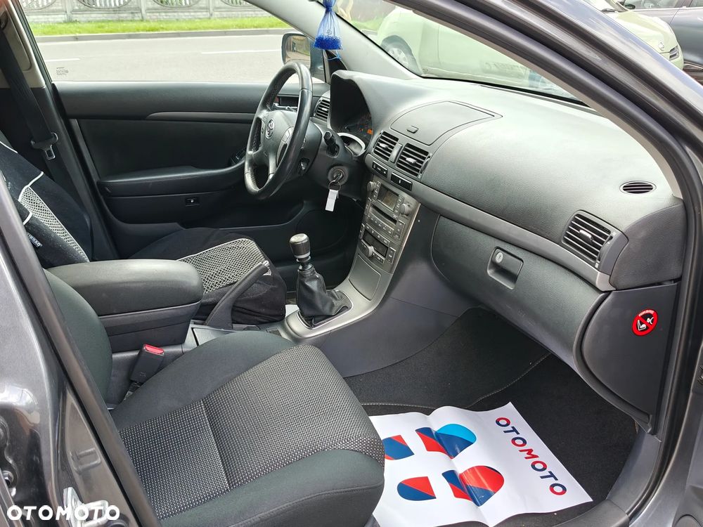 Toyota Avensis 2.2 D-4D X Premium - 7