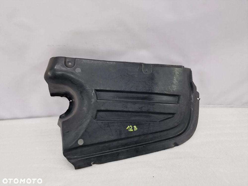 VW PASSAT B7 3AA 10- OSŁONA PODWOZIA , NR 3AA825216C , NR AUKCJI NSŁ12 - 4