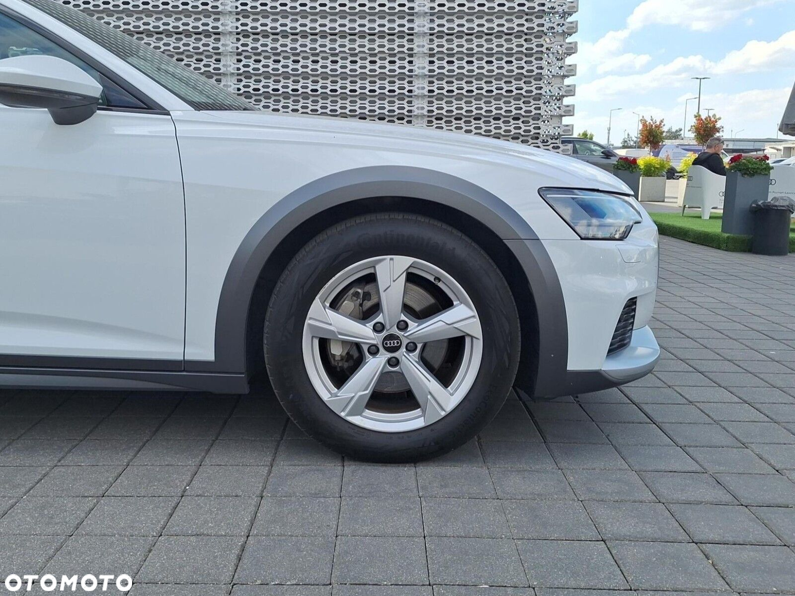 Audi A6 Allroad - 27