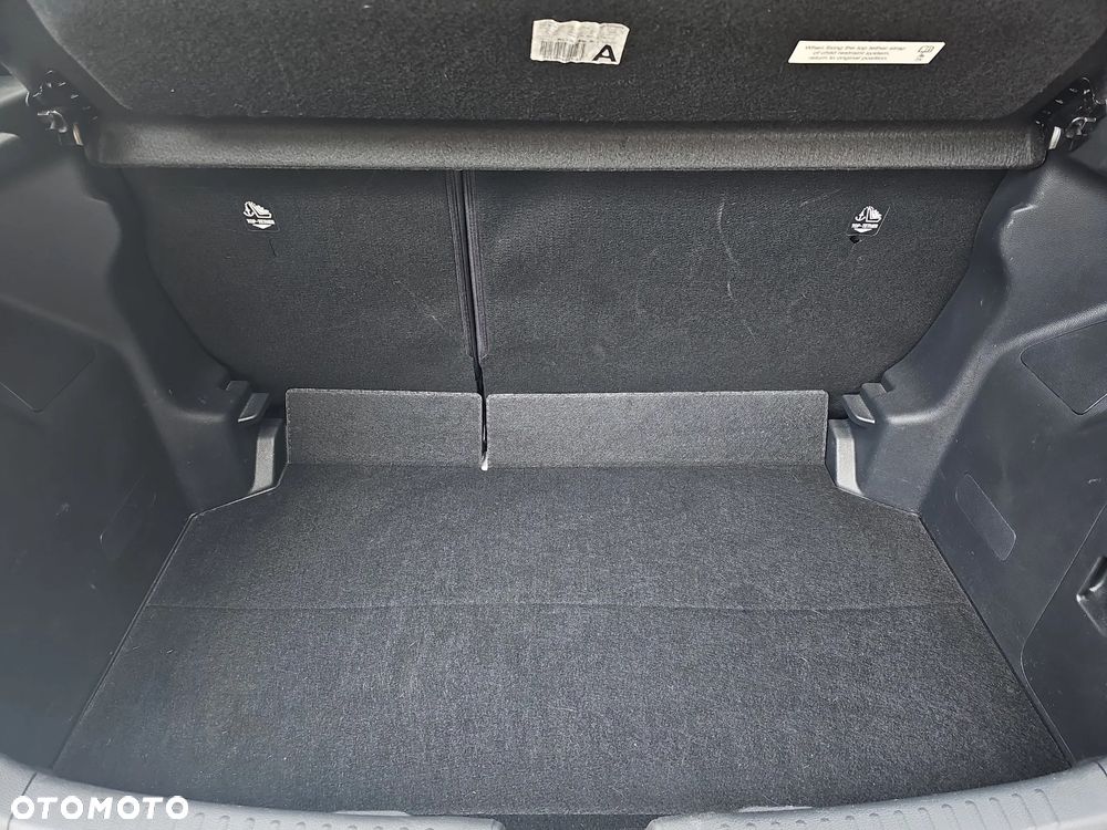Toyota Yaris Hybrid 1.5 Comfort - 30