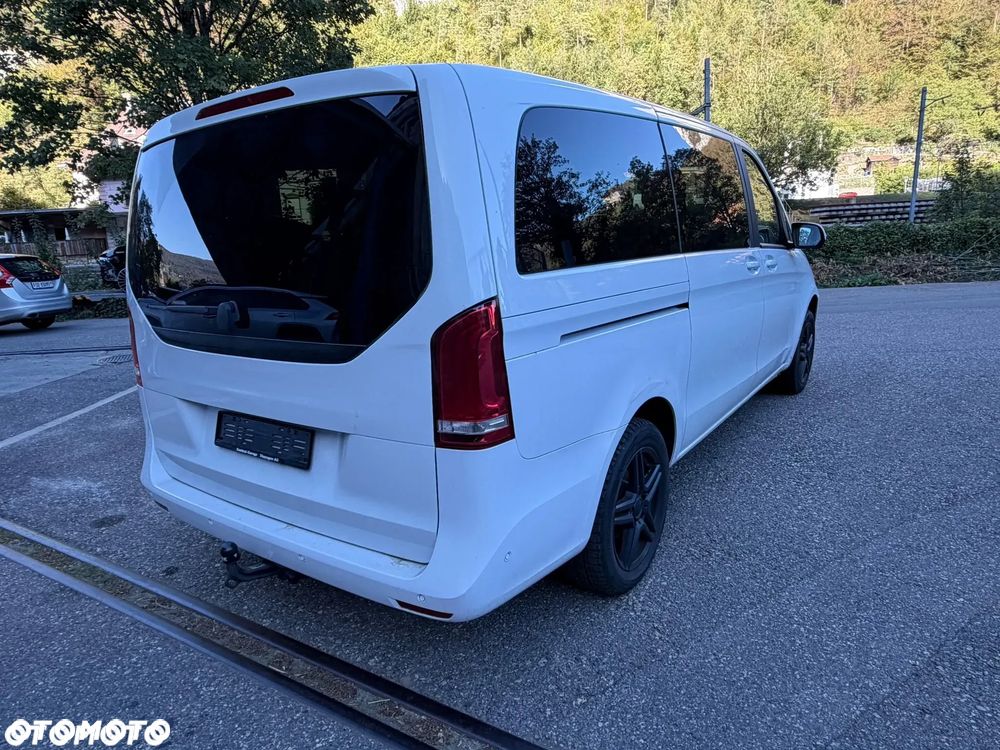 Mercedes-Benz Klasa V 250 d lang 4Matic 9G-TRONIC Style - 4