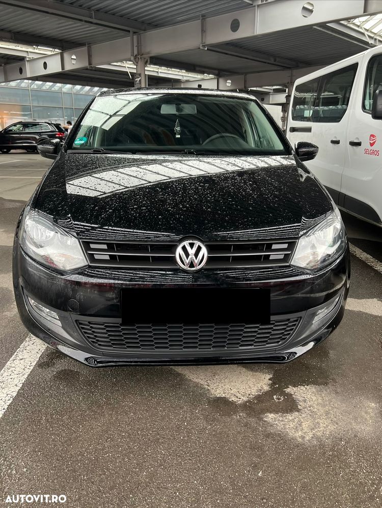 VOLKSWAGEN Polo 2010