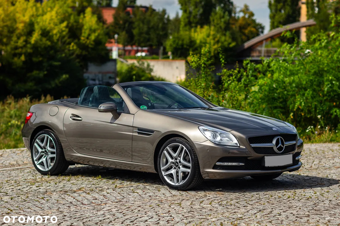 Mercedes-Benz SLK 200 (BlueEFFICIENCY) - 3