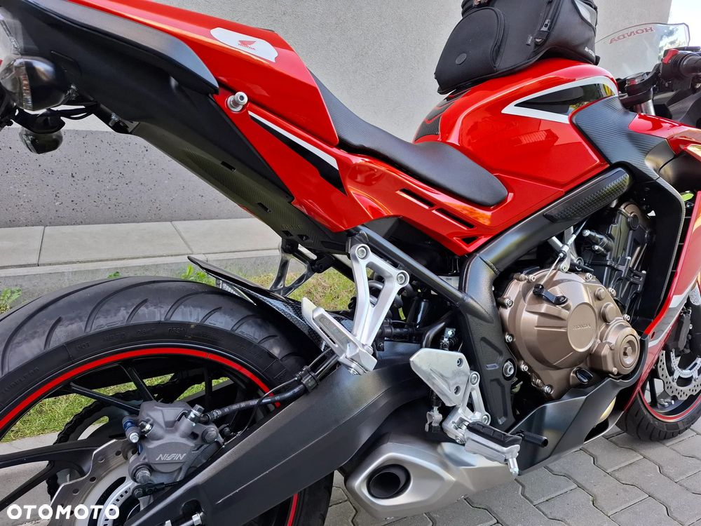Honda CBR - 3