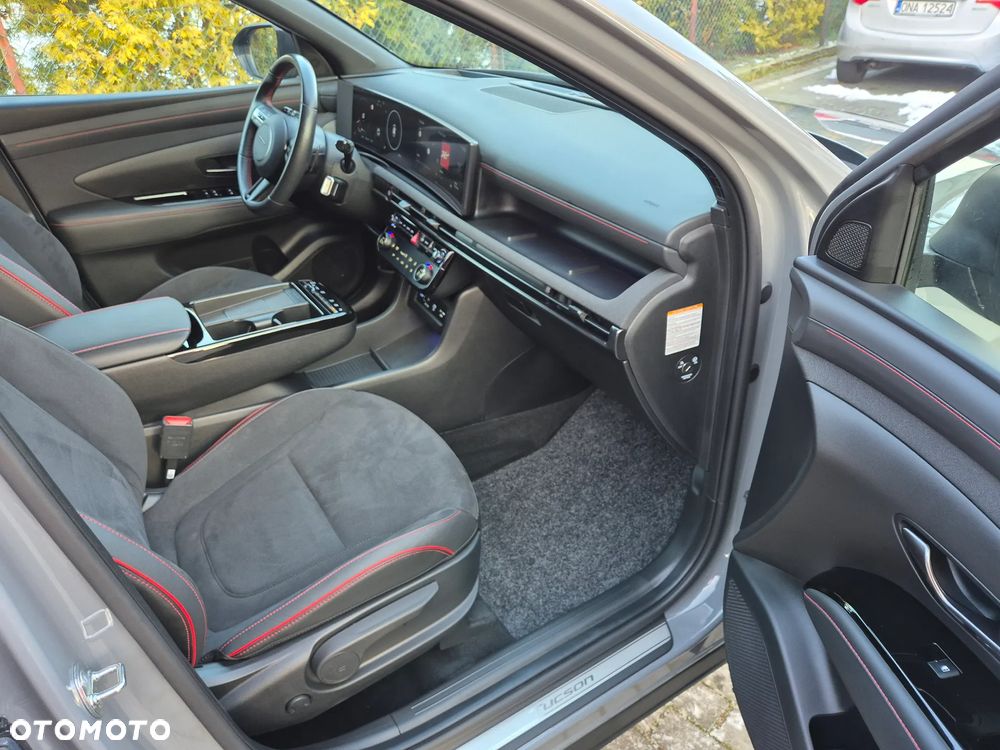 Hyundai Tucson 1.6 T-GDi HEV N-Line 4WD - 11