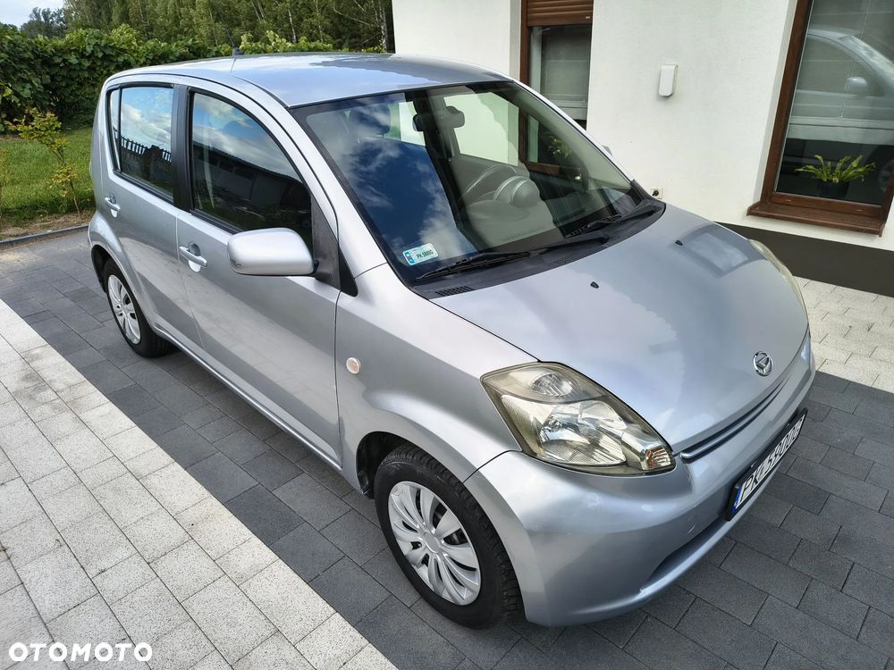 Daihatsu Sirion 1.3 - 7