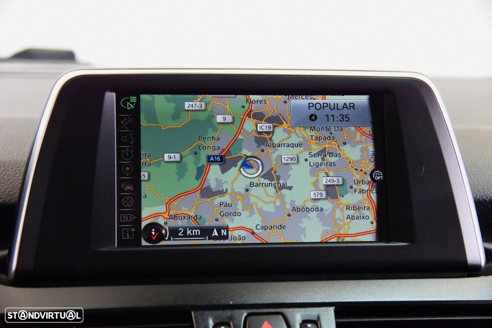 BMW 225xe Active Tourer - 16